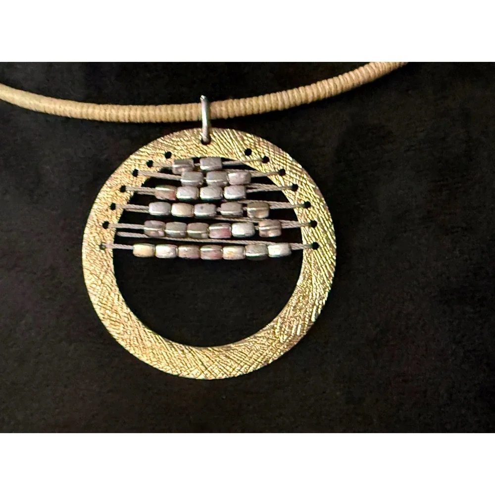 C1946 Mixed Metal Torque Choker Necklace Gold‎ Silver Tone Beaded Circle Pendant